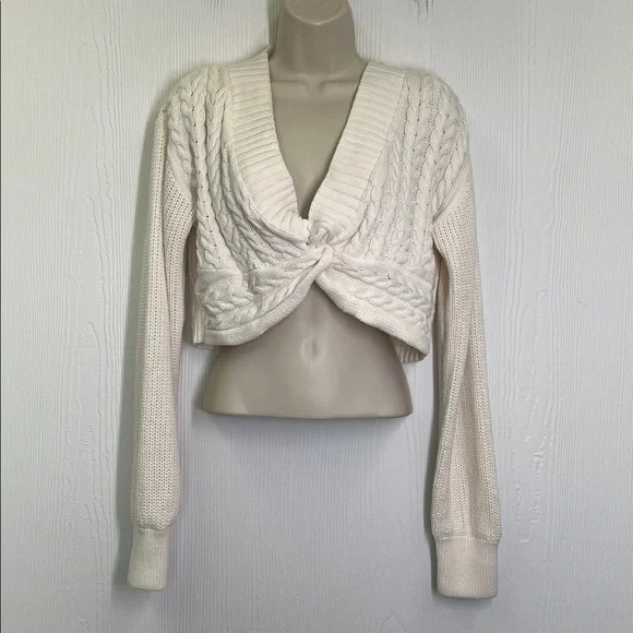 Free People - Emilie Whisper White Twisted Front Cable Knit Crop Sweater Size M - Picture 2 of 10